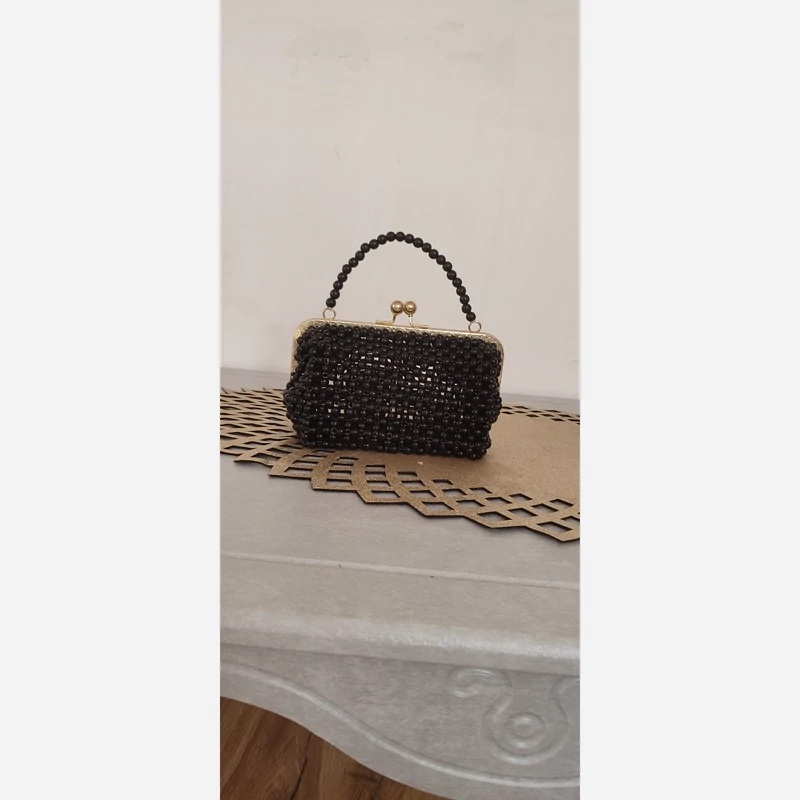 کیف زنانه دهانه طلایی مرواریدی